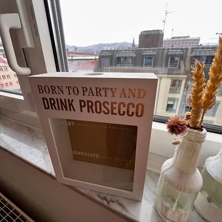 Appartamento Style Loft With View At Centre Train Station *